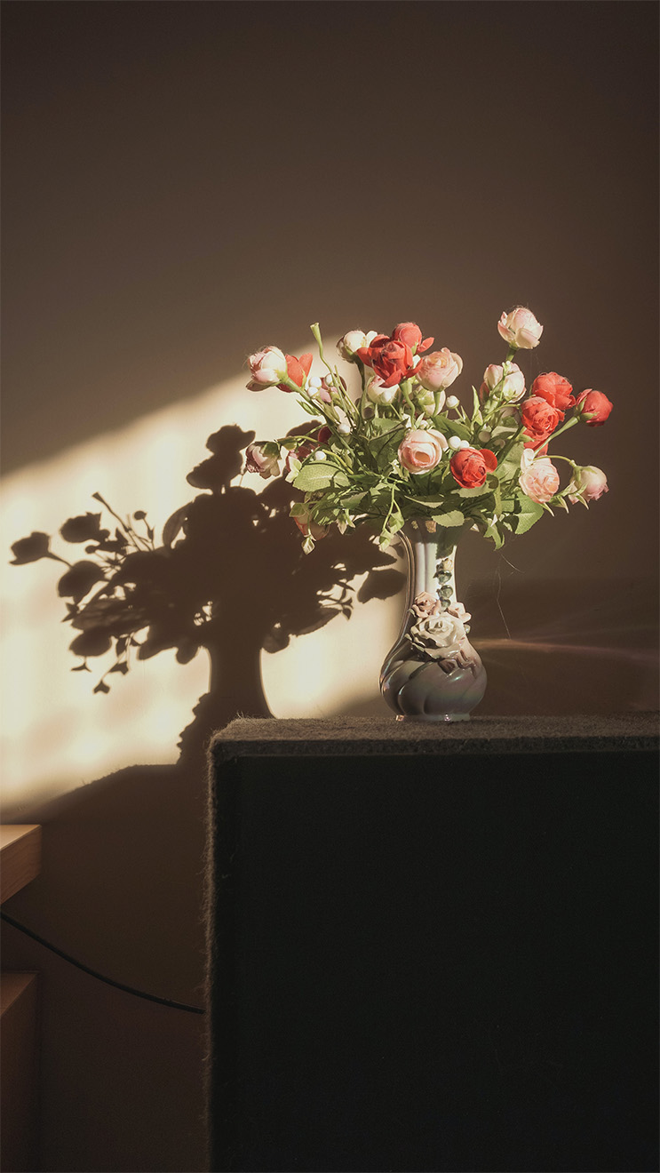flower pot on the table